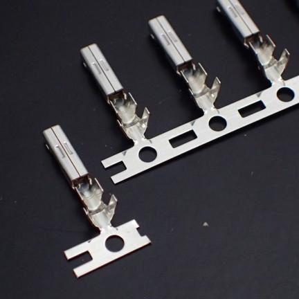 [SSF-21T-P1.4] SSF-21T-P1.4 Female Terminal